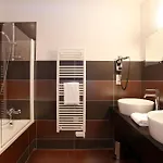 Hotel Chateau De La Barbiniere Saint-Laurent-sur-Sèvre
