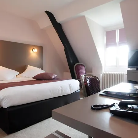 Chateau De La Barbiniere Otel