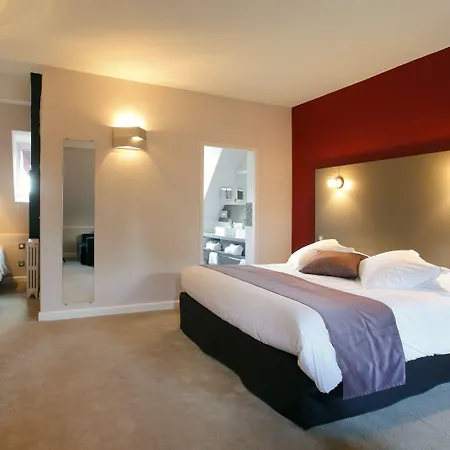 Chateau De La Barbiniere 4*