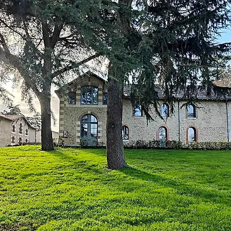מלון Chateau De La Barbiniere 4*