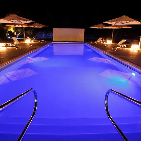 Chateau De La Barbiniere 4*