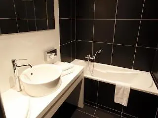 Chateau De La Barbiniere 4*
