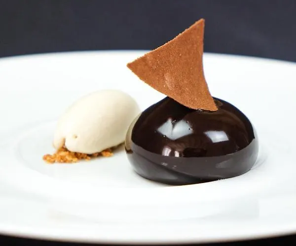 Chateau De La Barbiniere 4* 塞夫勒河畔圣洛朗