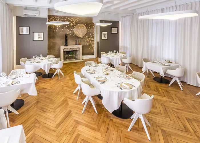 Chateau De La Barbiniere 酒店