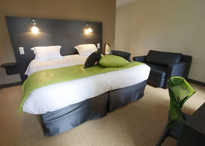 Hotel Château De La Barbinière 4*